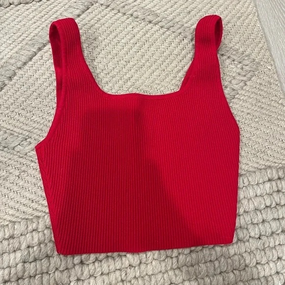 Sculpt Knit Squareneck Cropped Tank - Picture 1 of 3